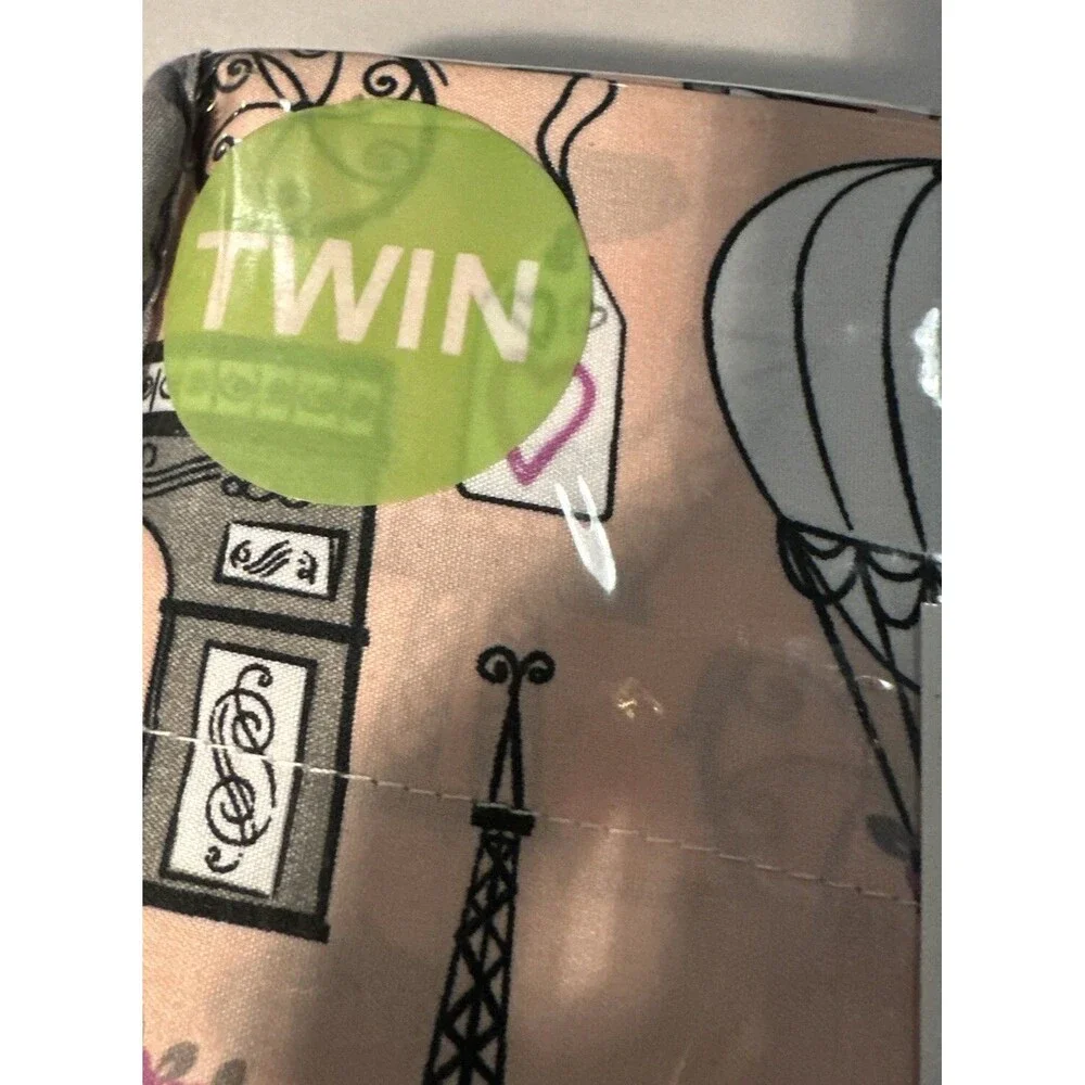 NEW Dream Space Twin Sheet Set 3 PIECE GIRL Pink Paris Eiffel Hot Air Balloons